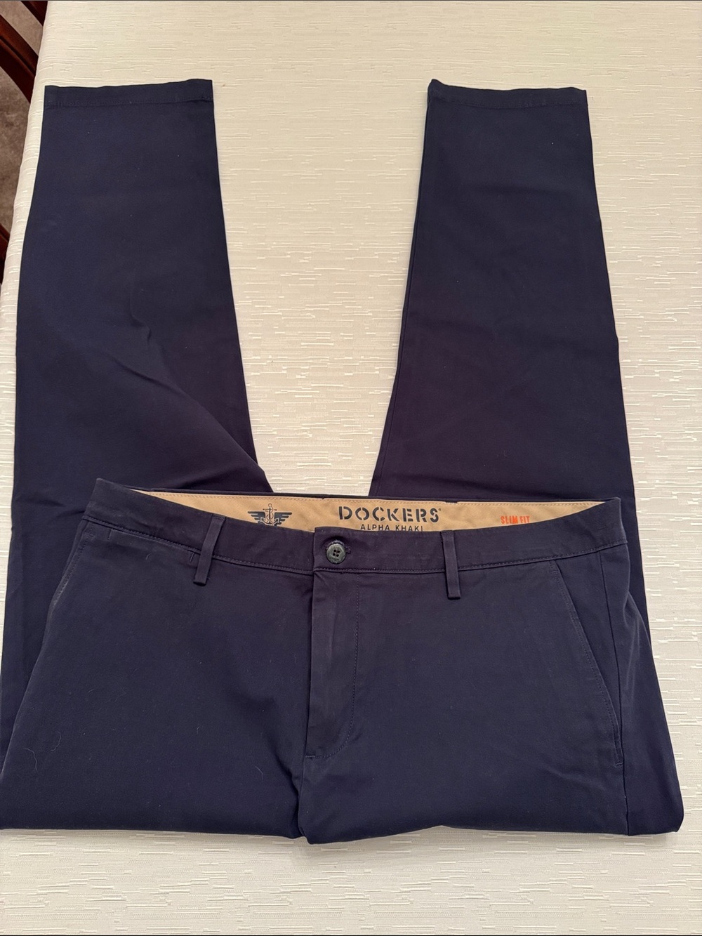 DOCKERS slim fit alpha khaki pants